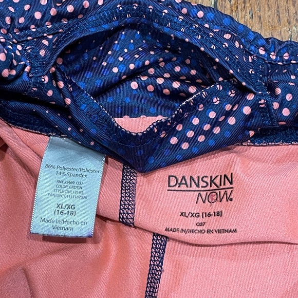 Danskin Now Navy and Coral Polka Dot Leggings - Picture 10 of 10